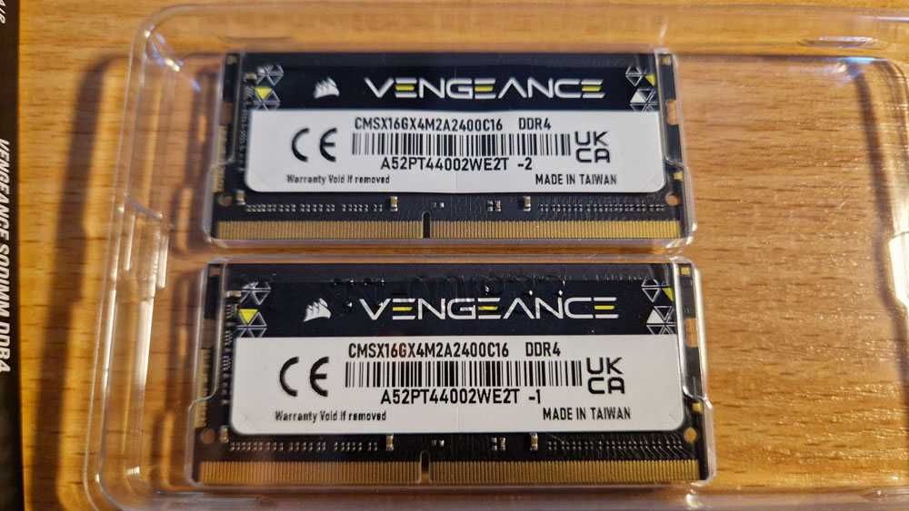 Pamięć RAM do laptopa Corsair VENGEANCE 16GB DDR4