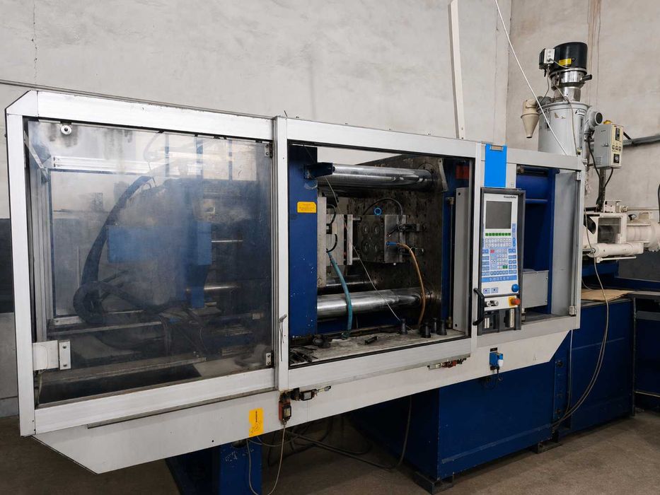 KraussMaffei KM 200-1000 C1 — ТПА 200 тонн