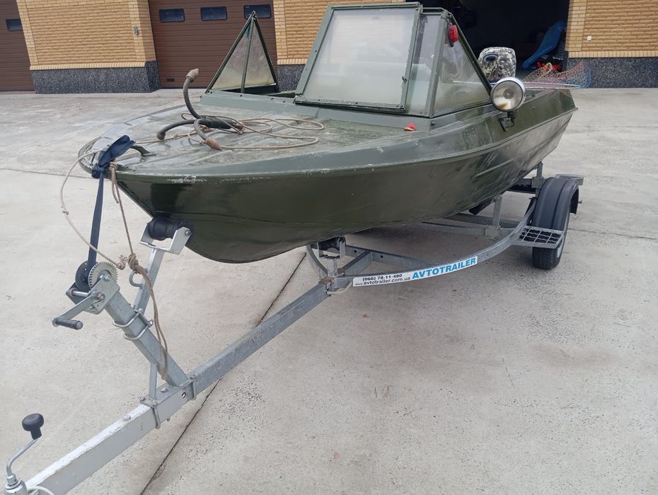 Продам лодку Крым-М