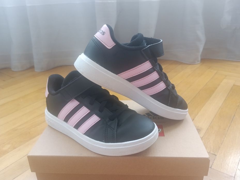 Кроссовки Adidas , дитячі кросівки оригинал