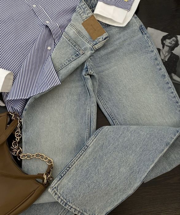 Жіночі прямі джинси