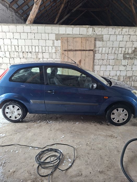 Sprzedam Forda Fieste