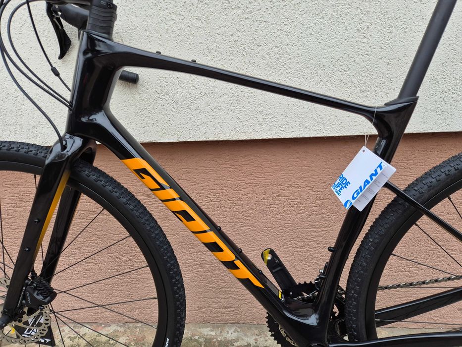 Rower gravel Giant Revolt Advanced 3, rower powystawowy, carbon, GRX