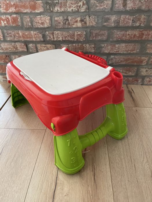 Clementoni STOLIK EDUKACYJNY Przenośne Biurko UCZY