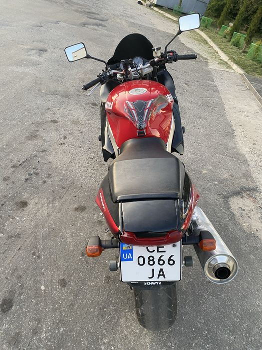 Yamaha yzf 1000r