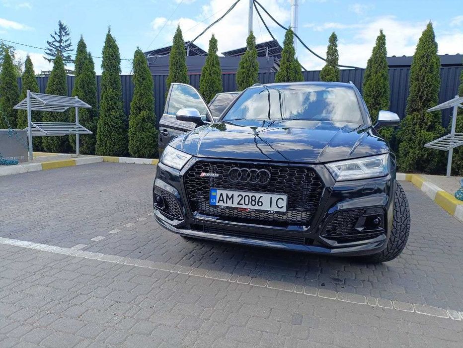 продам Audi Sq5 Premium Plus
