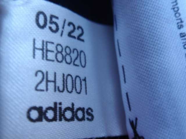 Hiszpania nowe spodenki męskie Adidas L