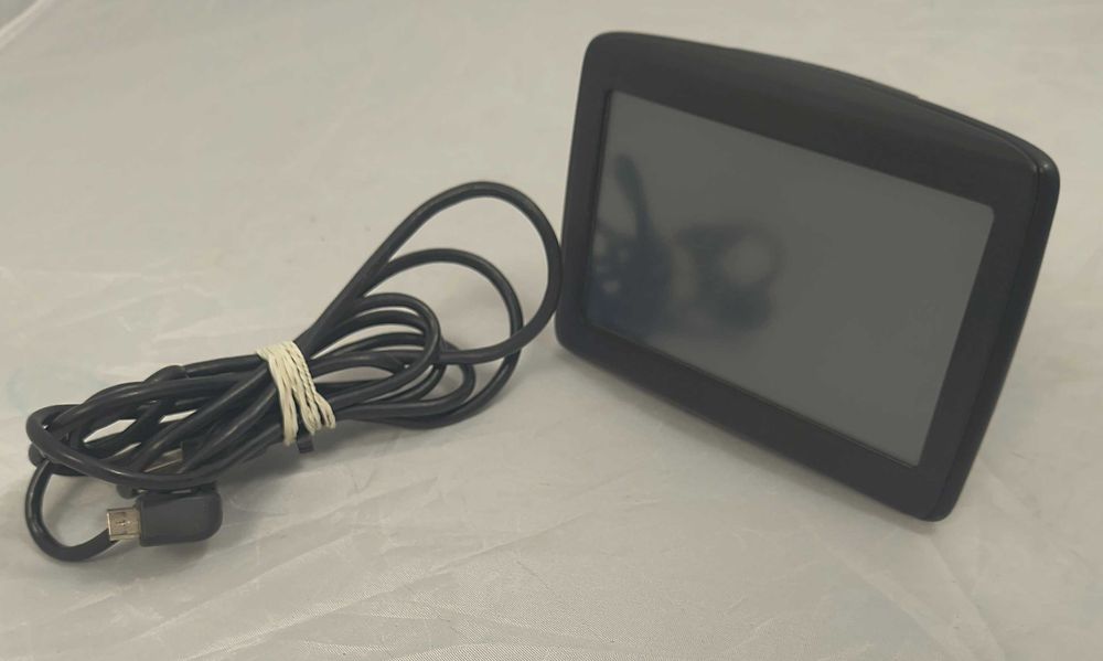 Nawigacja Tomtom 4EN42