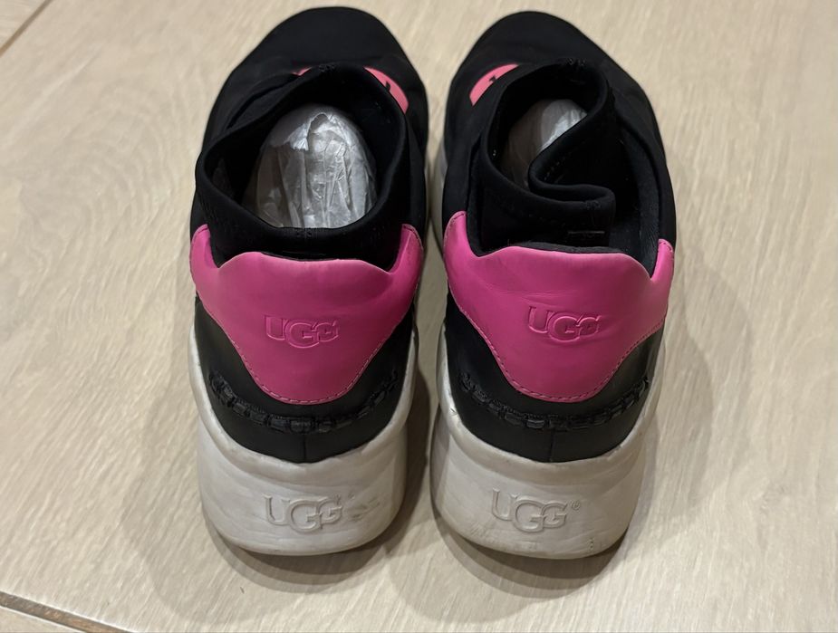 Ugg взуття 37 розмір