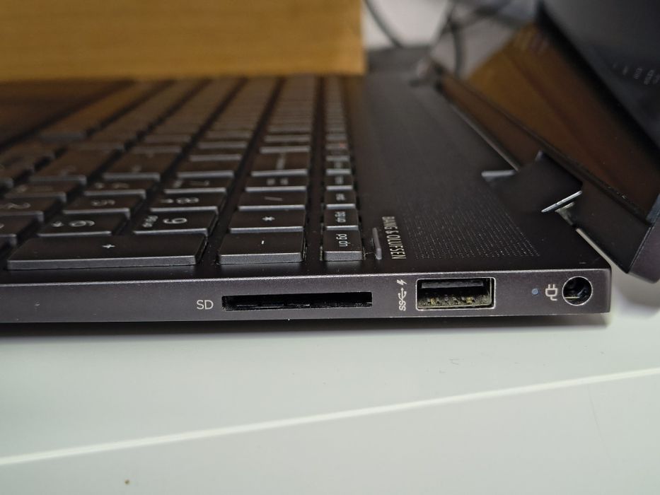 Laptop  HP ENVY x360 15.6” | Ryzen 5 / 16GB RAM / 512GB SSD | Ekran Dotykowy 2w1