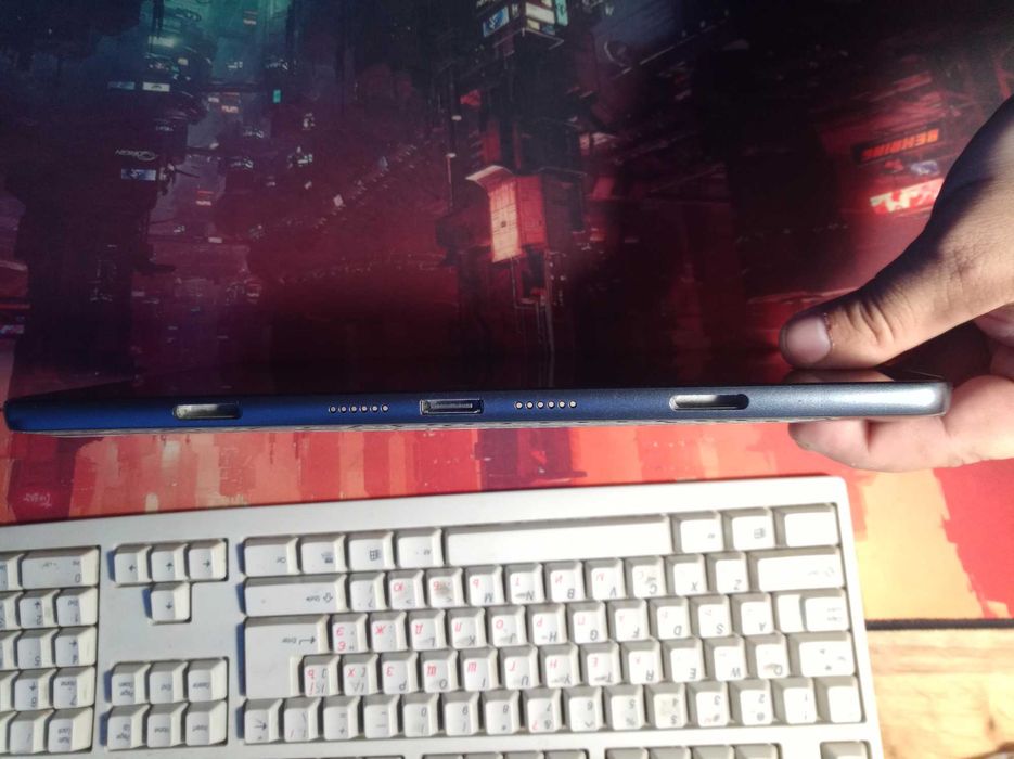 dell venue 8 - купити планшети - Ціна на OLX.ua