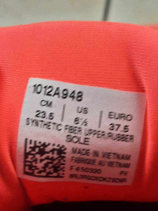 Buty do biegania Asics roz. 37.5 1012A948 Gel-Kayano 27 Tokyo