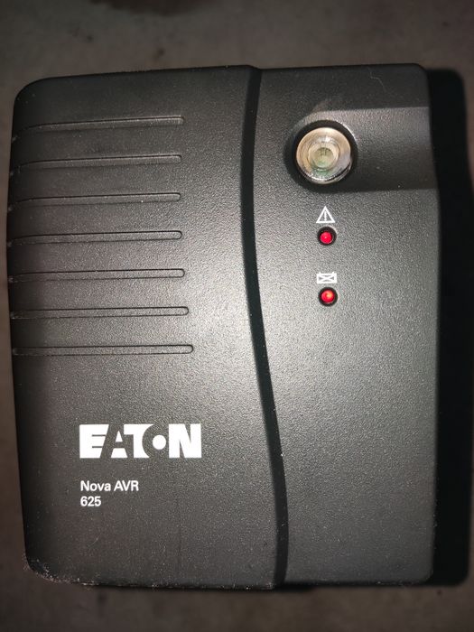 UPS (Uninterruptible Power Supply)