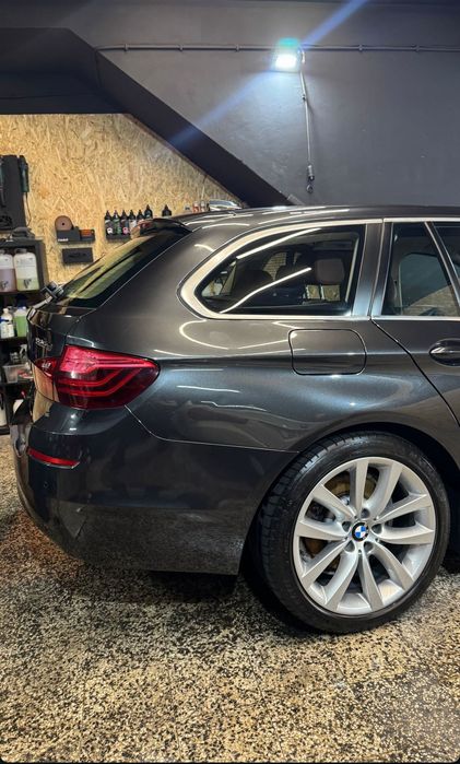 Bmw 525d touring luxury  -RESERVADO-