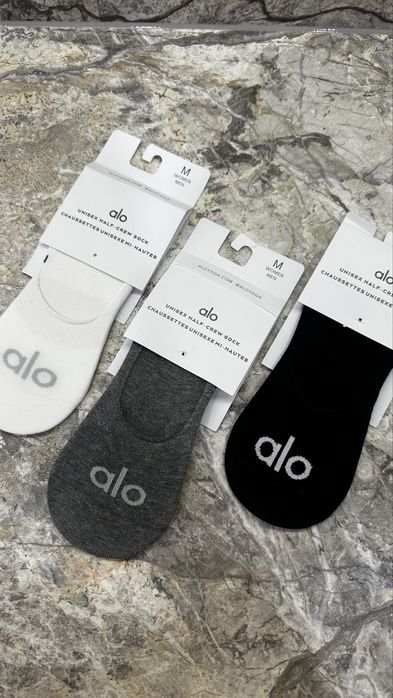 Носки Alo короткі