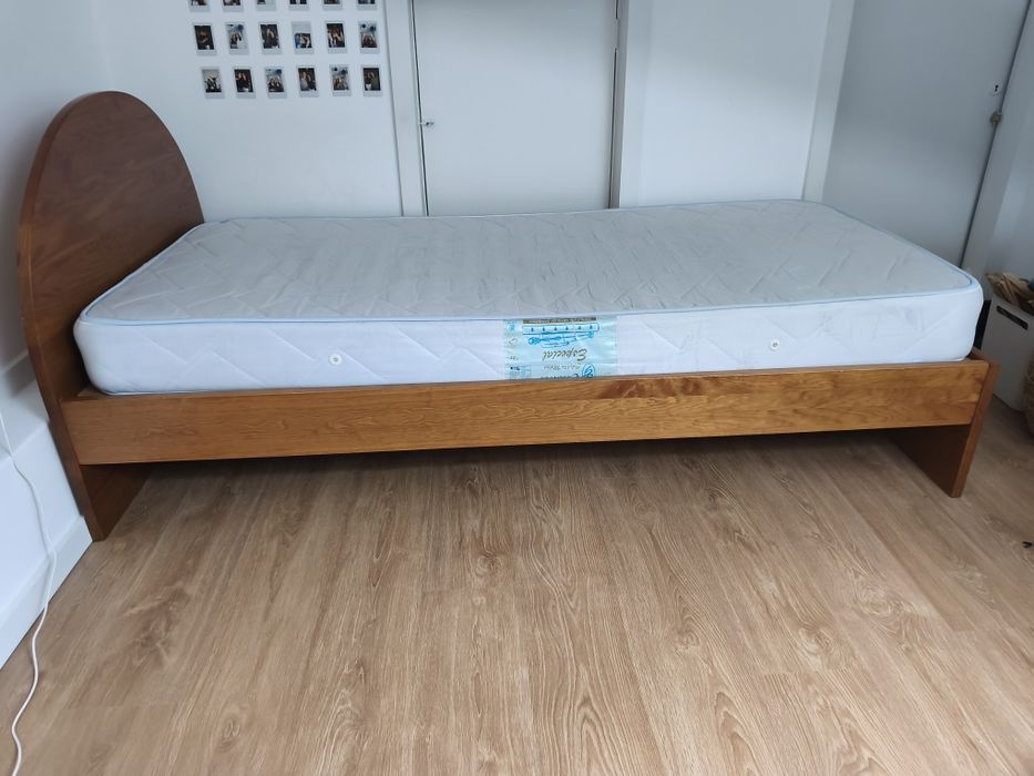 Cama de solteiro