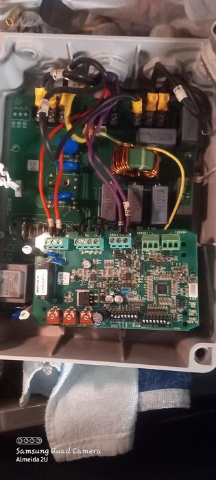 Three-phase speed controller for fan box64282460125697122