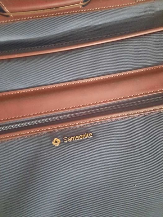 Porta-Fatos Samsonite