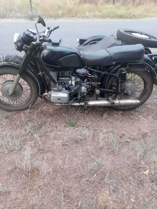 Продам мотоцикл  Днепр