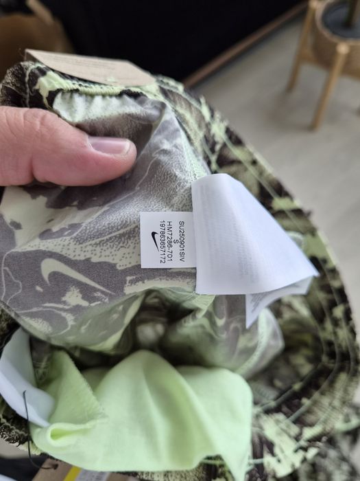 Костюм женский Nike. HM7285 701 розмір S.
