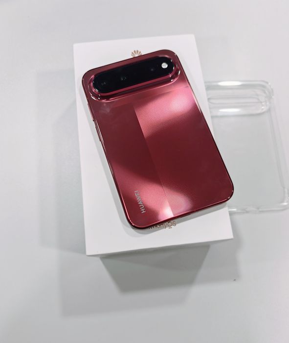Huawei Pura X View