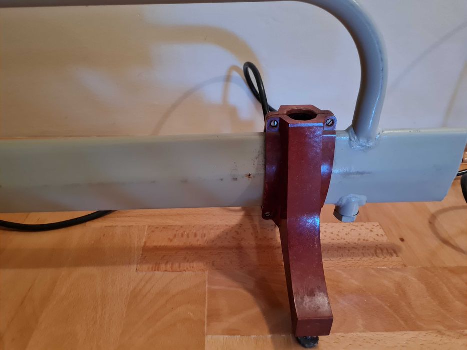 Grzejnik elektryczny stojący, suszarka