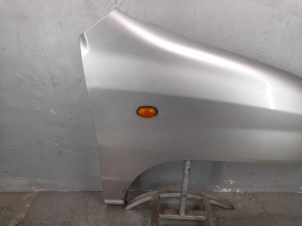Guarda-lamas direito HYUNDAI Atos (MX)