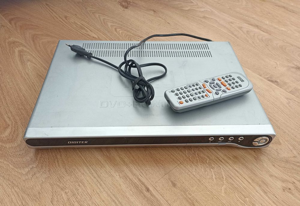 Odtwarzacz DVD Digitek