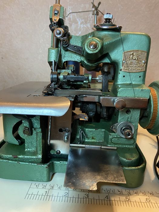 Оверлок промисловий