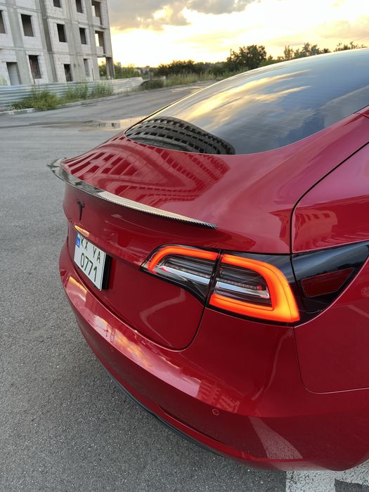 Продам Tesla 3 82.5kw