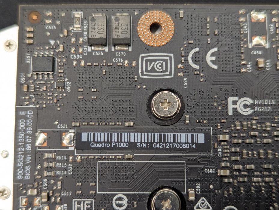 Placa gráfica NVIDIA - Quadro P1000 - 4 GB GDDR5 3.0 x16 - PNY VCQP1000-PB