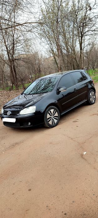 Гольф 5 доглянутий стан