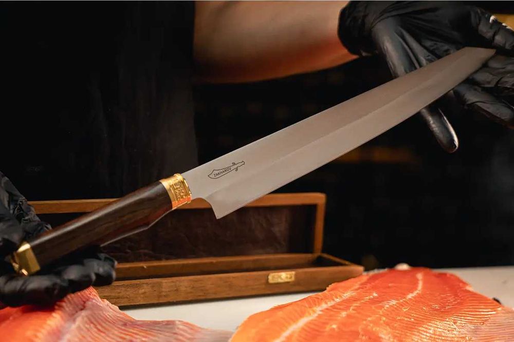 Faca de Chef artesanal 12” Zakharov Kiritsuke para Destro no Estojo de Madeira tipo Japonesa Sushi Sashimi