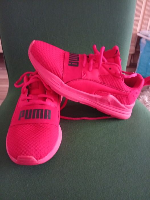Sprzedam buciki Puma 37