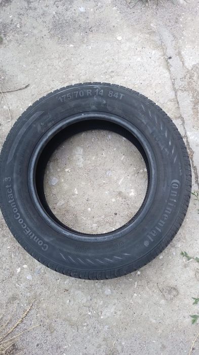 Felgi z oponami 14 cali Toyota corrola e12