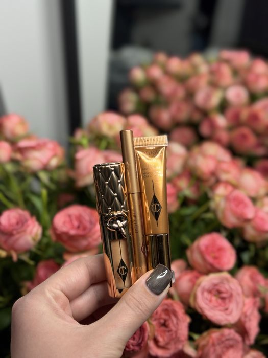 Подарунковий набір Charlotte Tilbury олівець блиск pillow talk