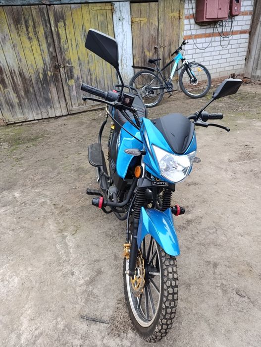 ПРОДАМ форд 125LX