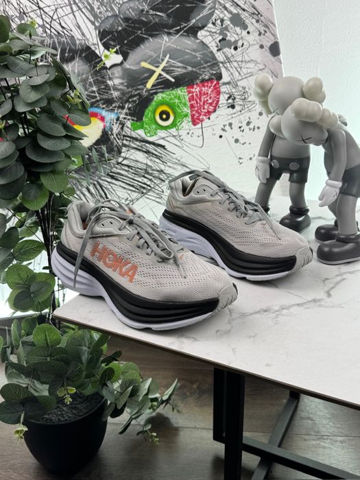 Кросівки Hoka Bondi 8 40.5 розмір Е7723