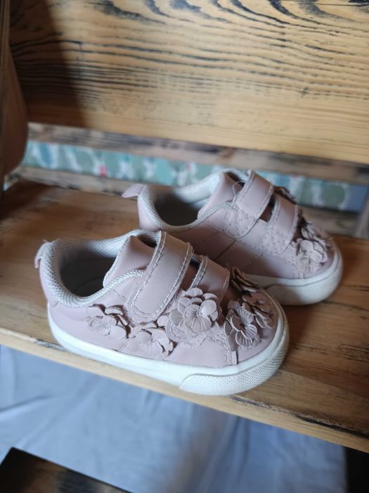 H&Mi kombinezon i buciki