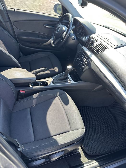 Продам BMW e87 118i