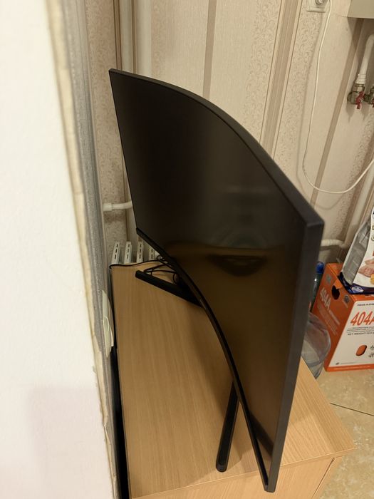 Продам Монітор 32" Samsung Odyssey G5 S32CG550