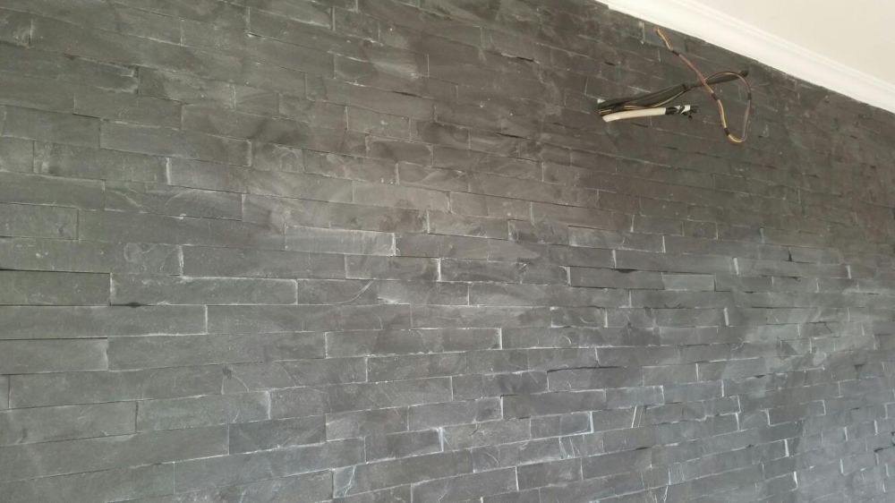 Ardosia preta em tiras