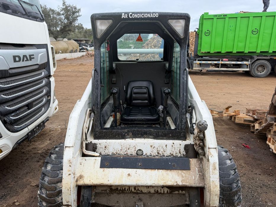 Bobcat S185 | 2003 | Cabine com Ar Condicionado | Balde Incluído