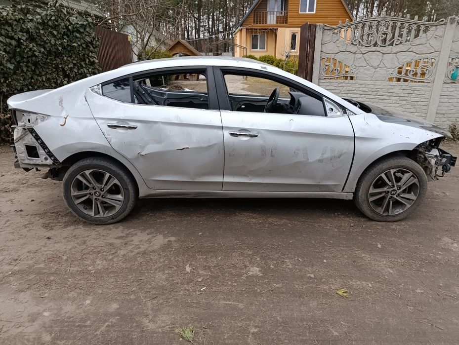 Хюндай елантра АД LIMITED 2016
