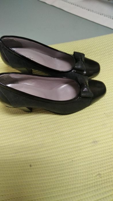 Sapato novo pele 34 Sra.