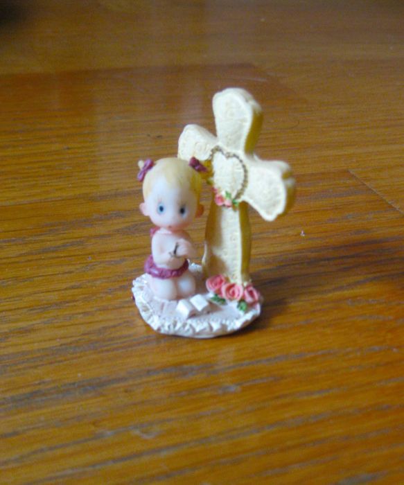 Figura de Menino ou Menina na Comunhão em Marfinite