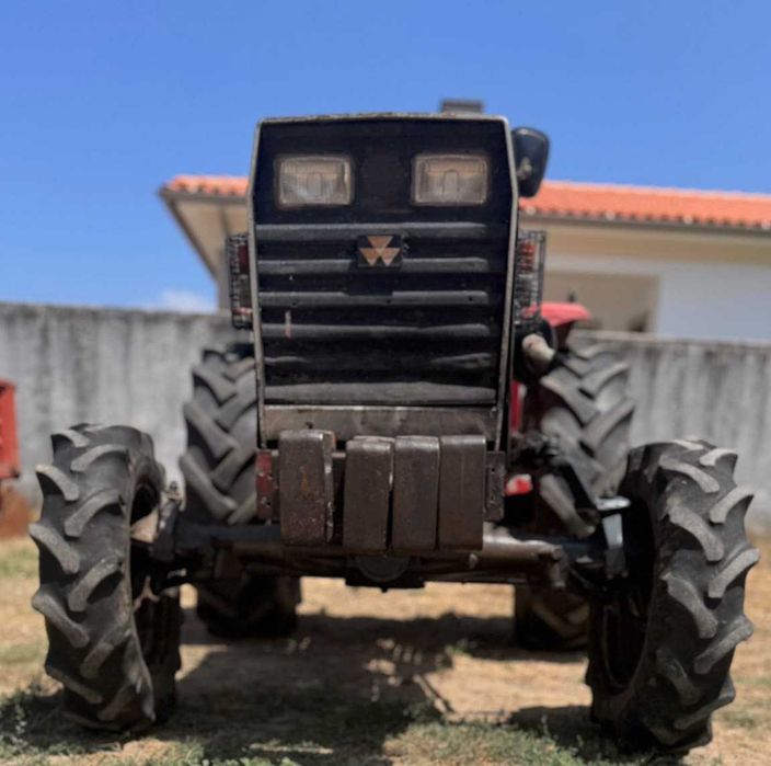Trator Massey Ferguson 1035