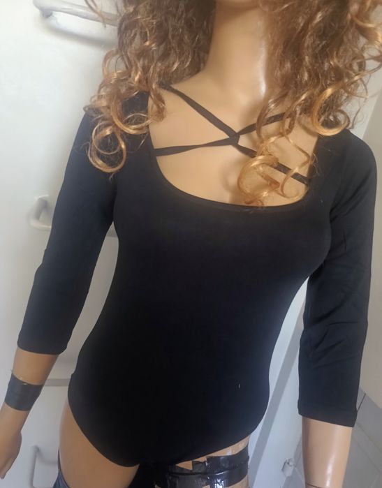 Czarne body z bawełny UNI