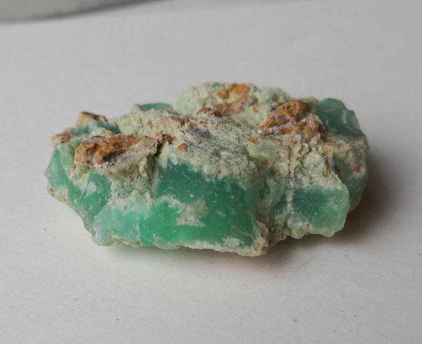 Naturalny chryzopraz minerał kamień polski Szklary