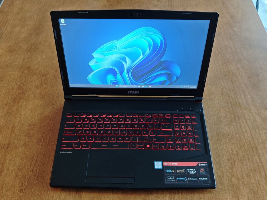 Portátil MSI GL63 8RD